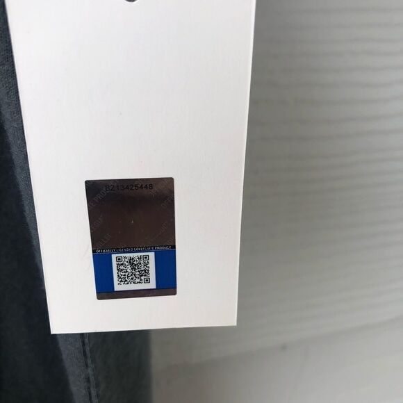 FSU Florida State Seminoles Ladies tee V-Neck - Picture 3 of 6